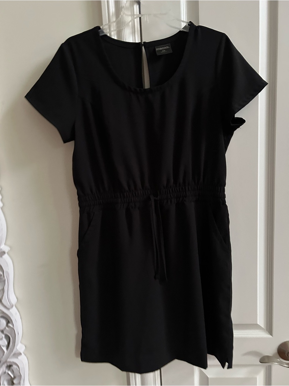 32 Degress athletic dress M EUC